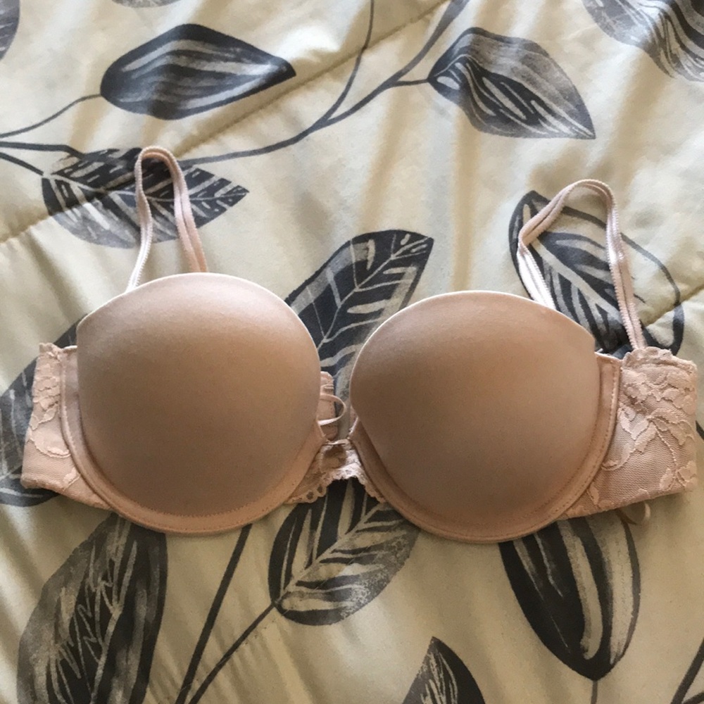 💛Like New Tan/Nude DKNY Bra💛